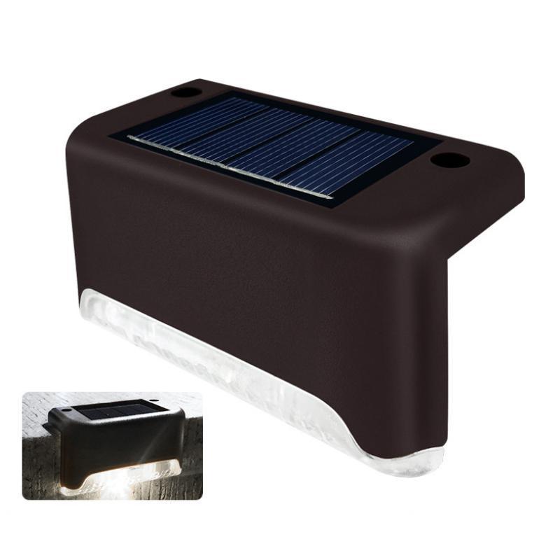 Illuminazione Solare Esterna - Sicurezza e Illuminazione per le Vostre Scale