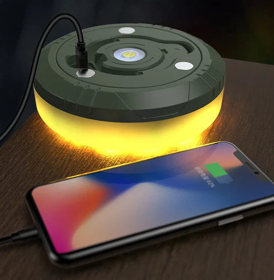 Leistungsstarke LED-Campinglampe mit langlebigem Akku