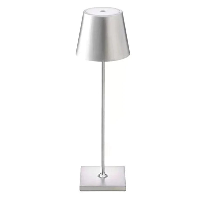 Lampada LED senza fili ricaricabile: eleganza e libertà di illuminazione!