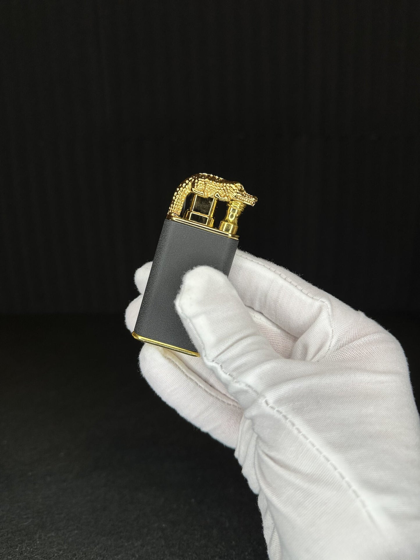Genopladelig lighter, klar til brug på et øjeblik